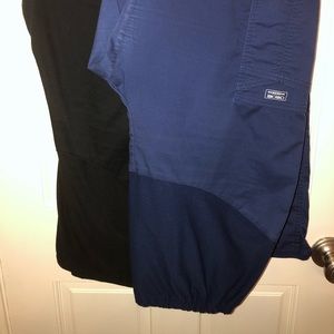2 pair of Maternity Scrub pants. Size: Large